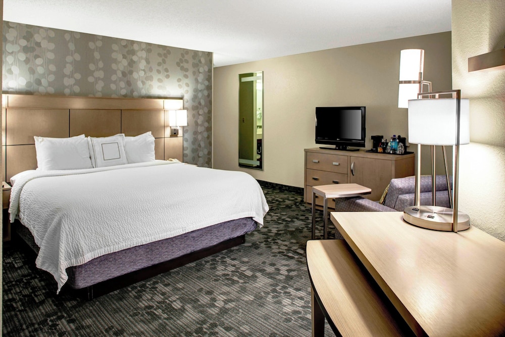 Courtyard by Marriott Columbus Downtown - photo 16