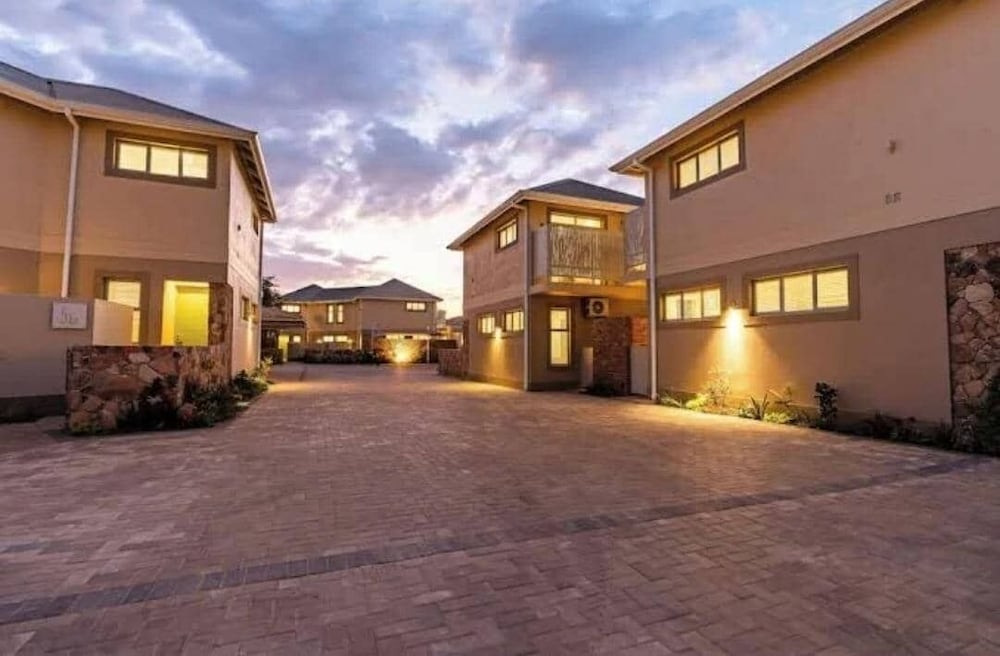 Khaya apartments at Miombo Mews — 4-Star Luxury Hotel in Victoria Falls, Zimbabwe