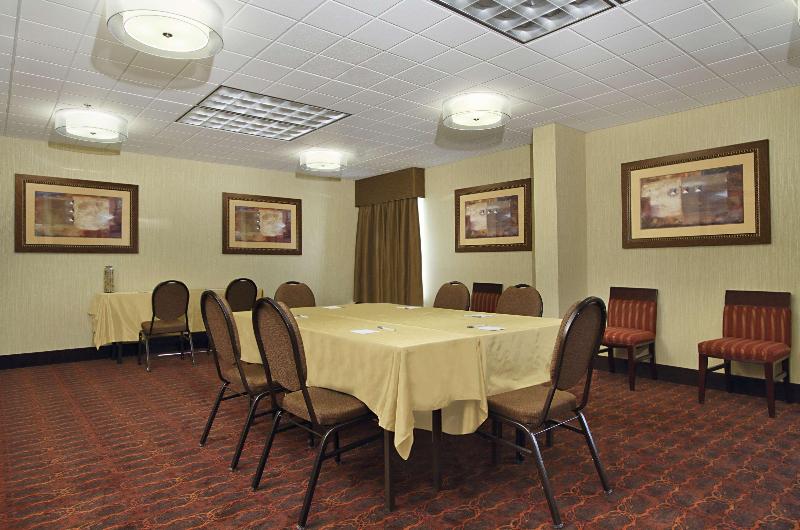 Hampton Inn Columbus Airport - photo 161