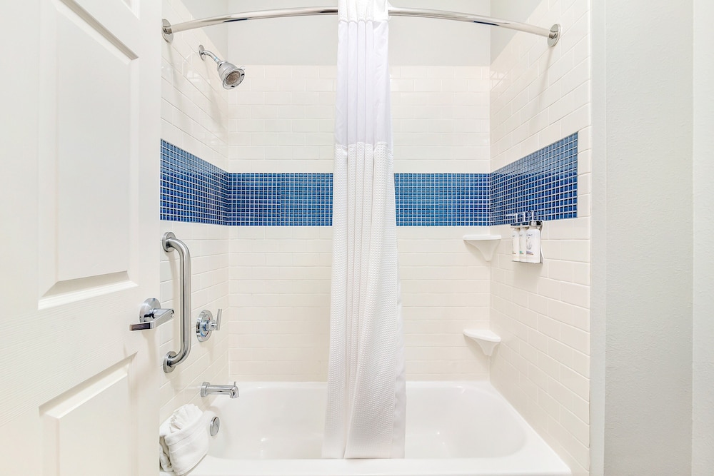 Staybridge Suites University Area by IHG - photo 55