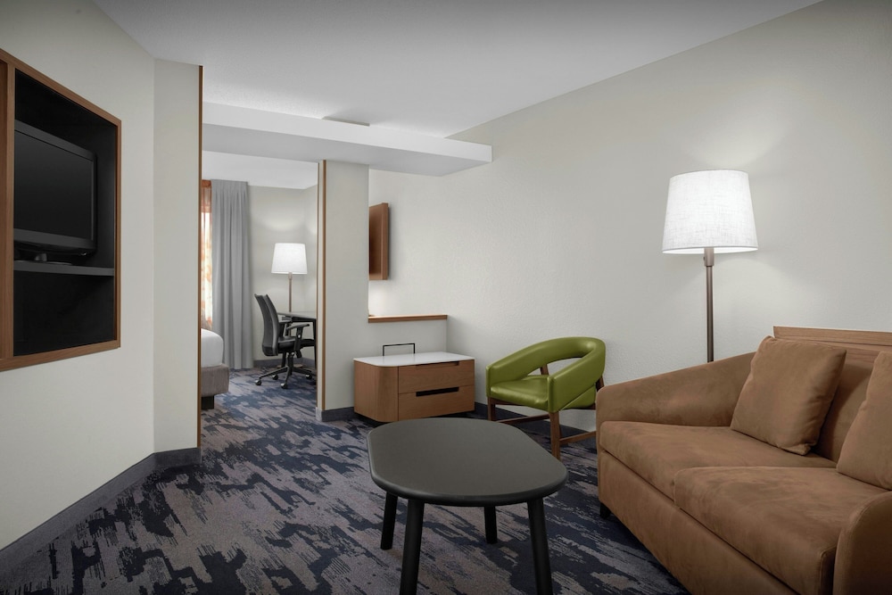 Fairfield Inn & Suites by Marriott Sarasota Lakewood Ranch - photo 14