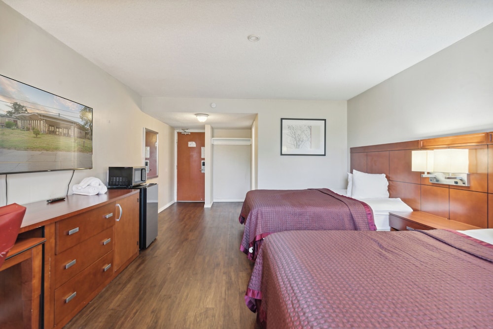 Miami Suites Hotel - photo 31