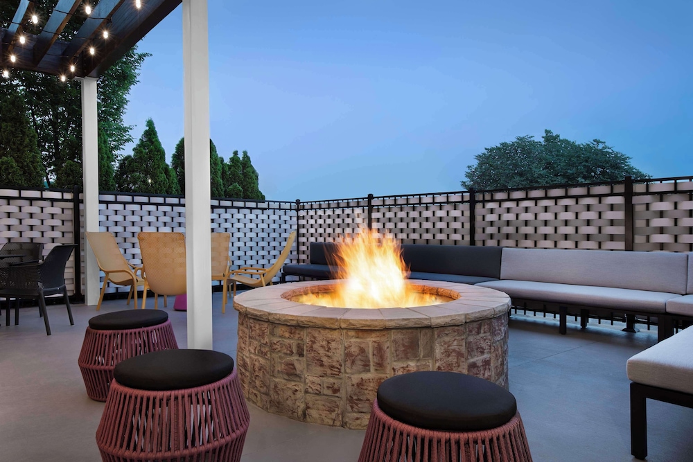 Home2 Suites by Hilton Clarksville Ft. Campbell - photo 34