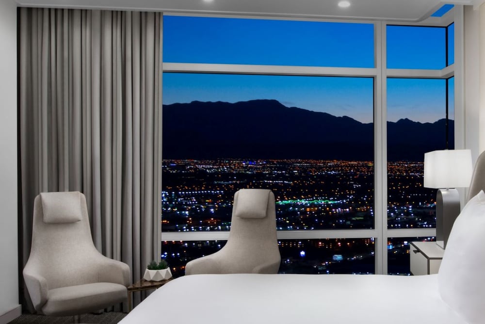 Aria Sky Suites - photo 16