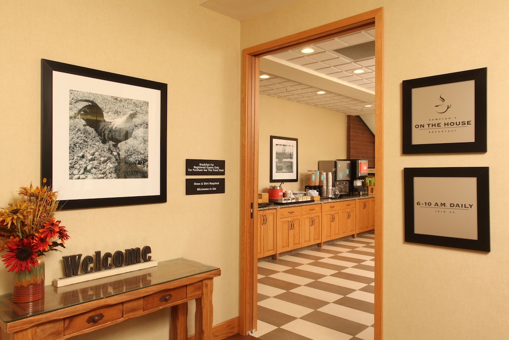 Hampton Inn Kalispell - photo 69
