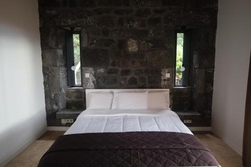 Casas do Caminho Novo in Sao Roque Do Pico, Portugal