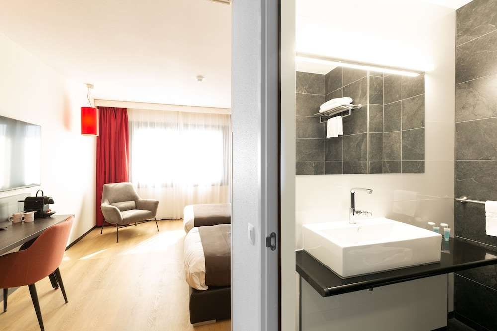 Bastion Hotel Amersfoort — Amersfoort — photo 5