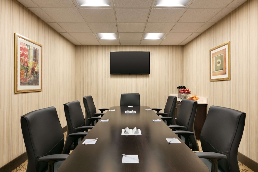 Hampton Inn & Suites Hershey - photo 40