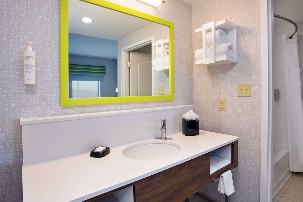 Hampton Inn & Suites Athens I 65 - photo 18