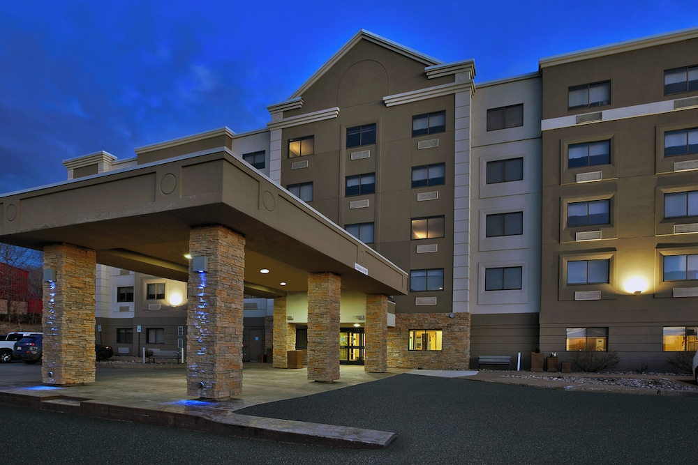 Holiday Inn Express Sault Ste. Marie by IHG - photo 52