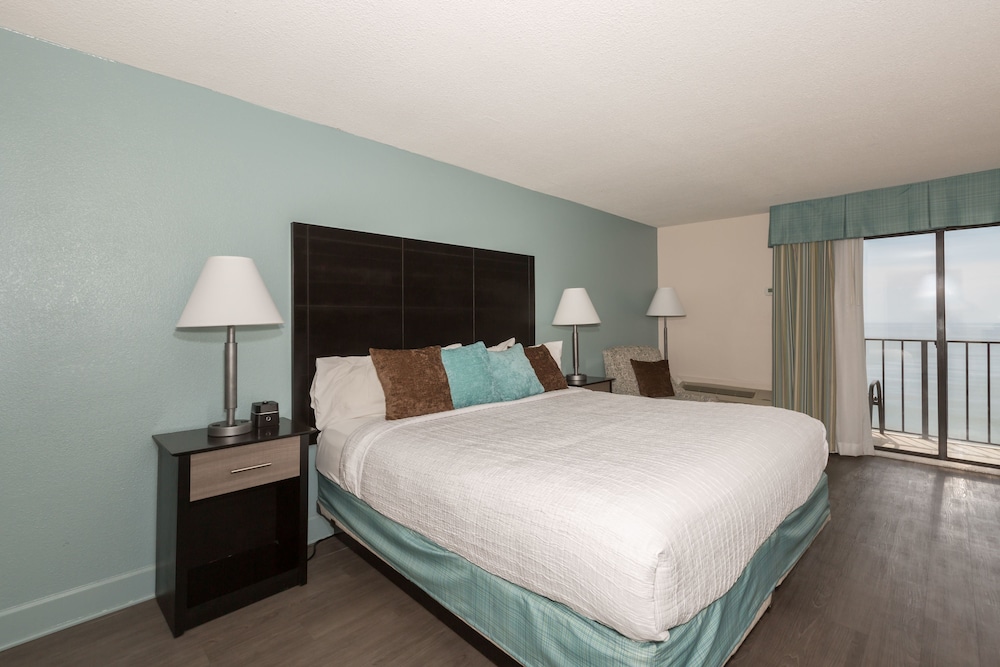 Carolinian Beach Resort by Oceana Resorts - photo 17