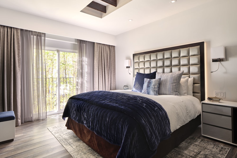 Sunset Marquis - photo 11
