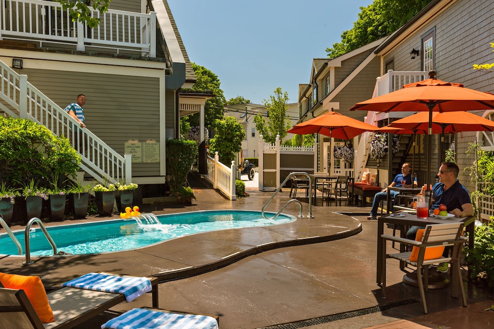 Crowne Pointe Historic Inn & Spa Adults Only - photo 51