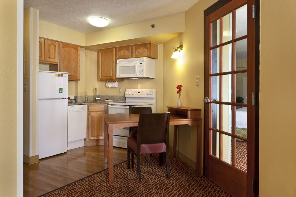 TownePlace Suites by Marriott Wilmington Newark Christiana - photo 9