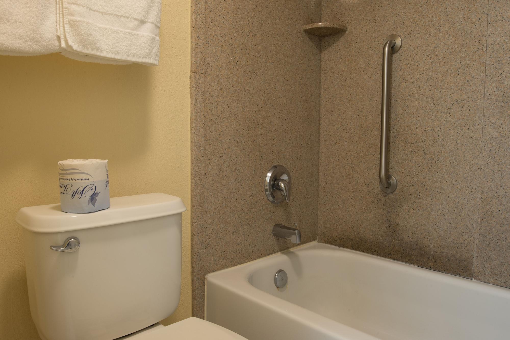 Motel 6 Cocoa Fl - photo 22