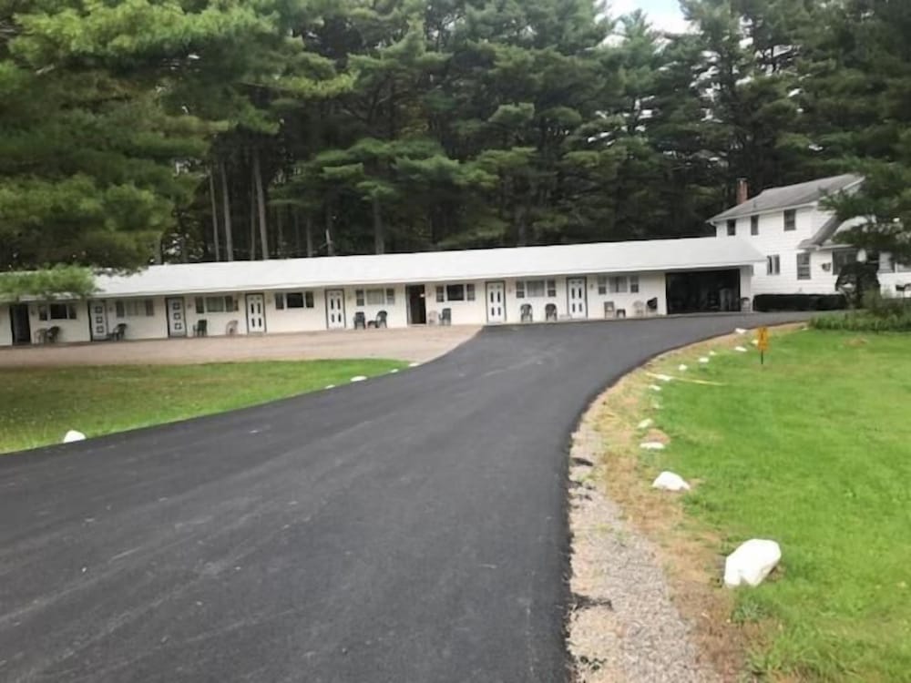 Catskill Motor Court Motel - photo 47