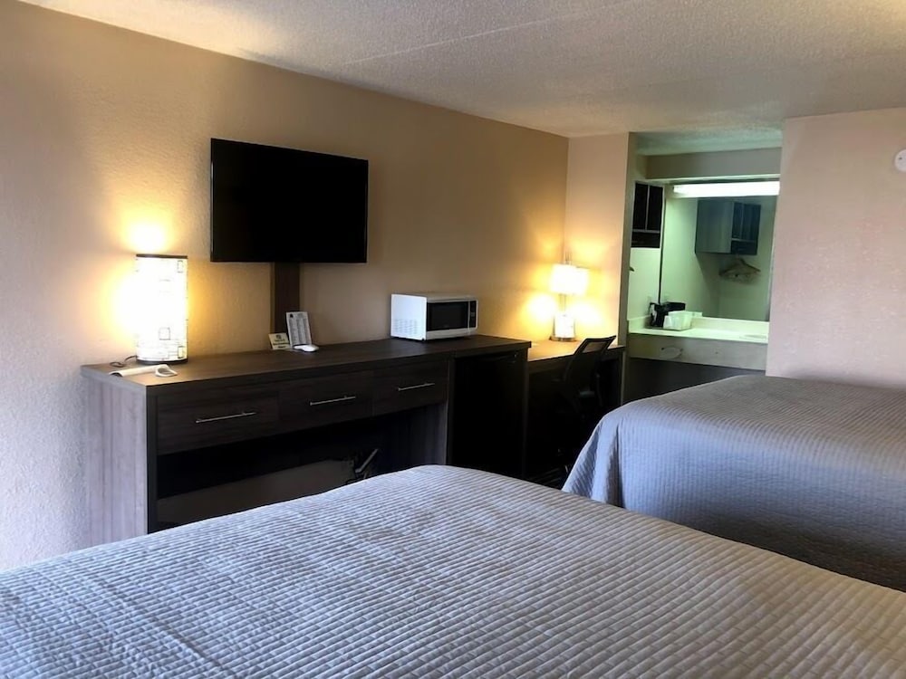 Legacy Inn Sumner - photo 8
