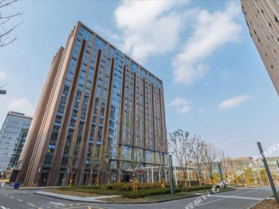 Holiday - carbon neutral hotel in Nanjing
