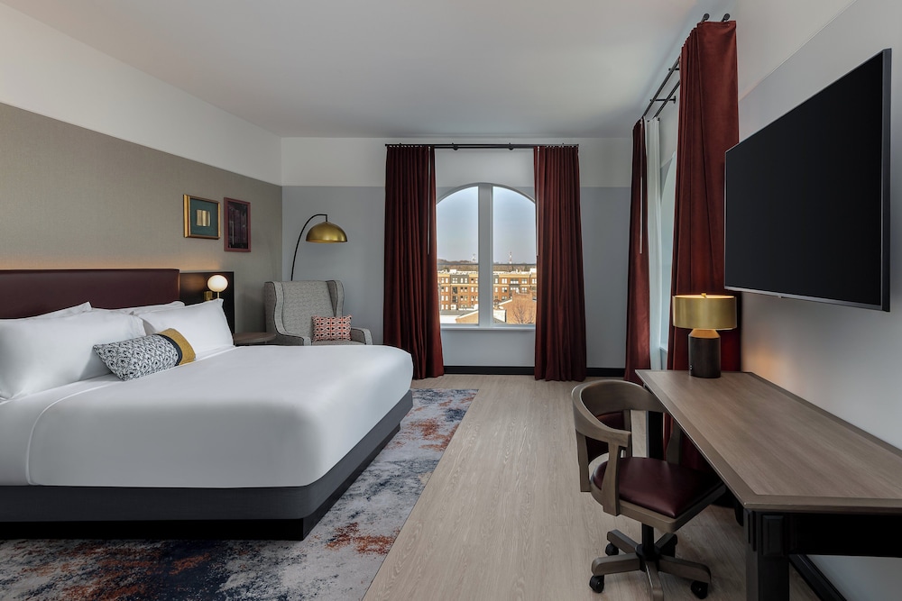 Hotel Indigo West Chester Downtown by IHG - photo 7