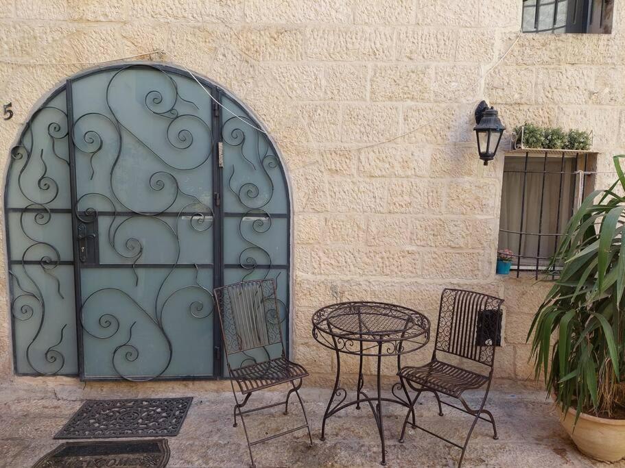 Kosher Luxury Next To The Kotel In The Old City — Jerusalem