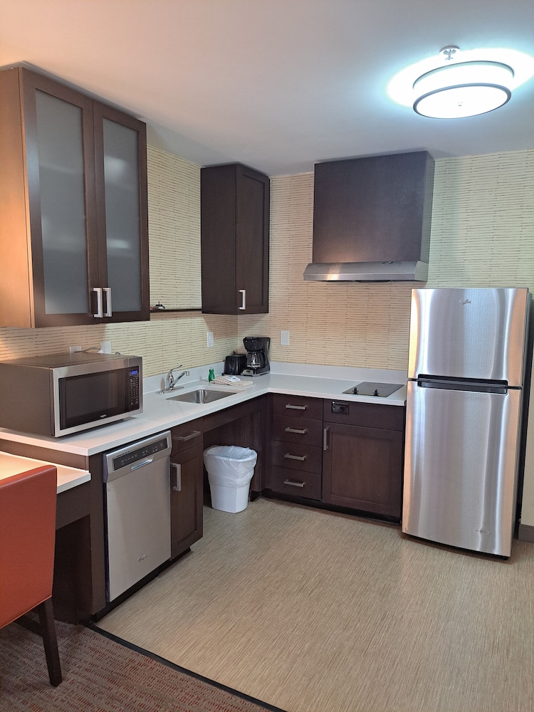 Residence Inn Columbia West Lexington - photo 21