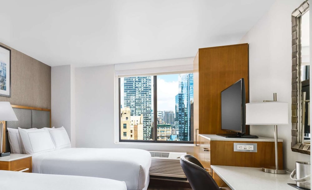 DoubleTree by Hilton Hotel New York City Chelsea - photo 18