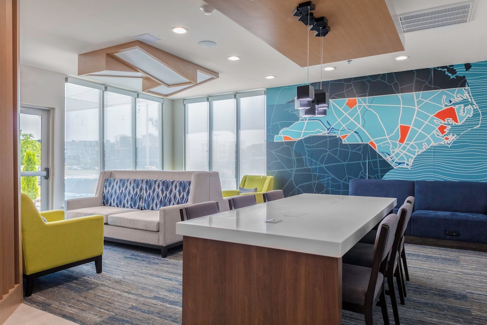 Holiday Inn Express Rocky Mount Sports Center by IHG - photo 90