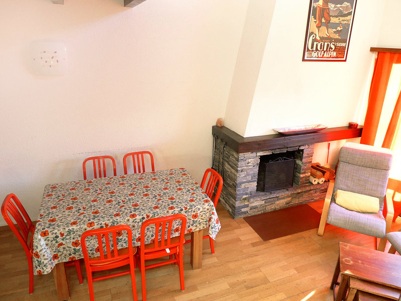 Armina A Inh 25596 in Lens, Switzerland