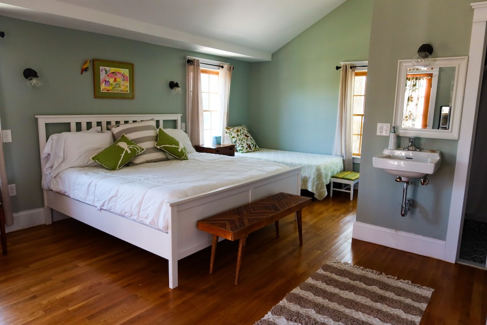 Chalfonte Hotel - photo 16