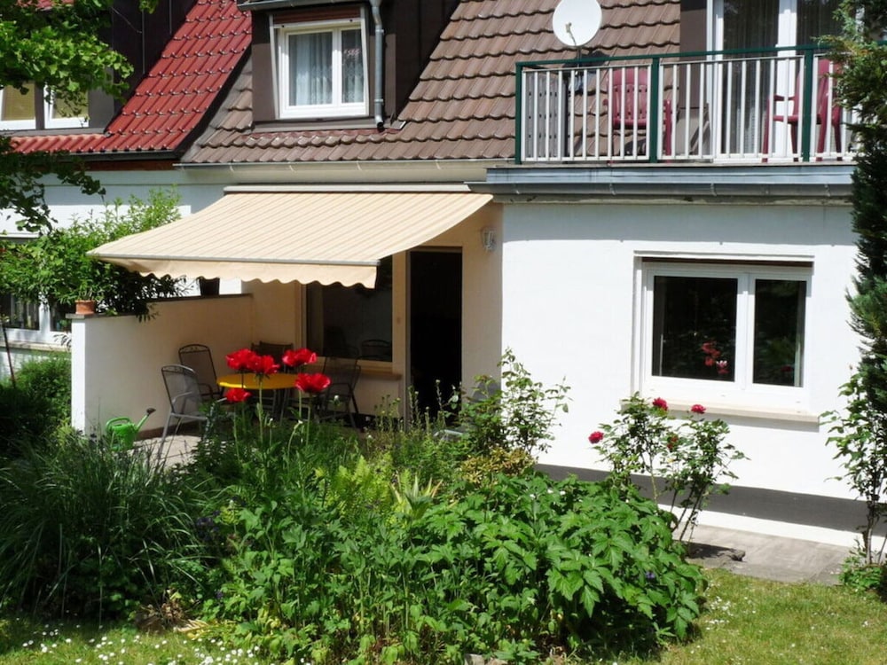 Black Modern Retreat in Wuerzburg, Germany