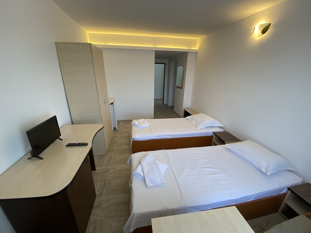 Hotel Gorj — Targu Jiu — photo 5