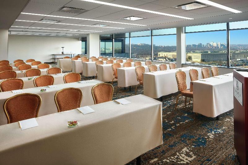 DoubleTree by Hilton Washington DC Crystal City - photo 252