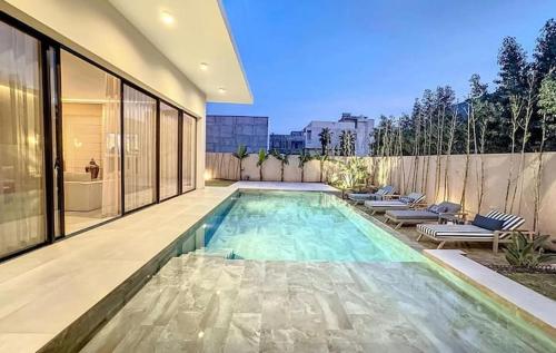 Luxueuse Villa 5 suites Golf de Noria — 4-Star Luxury Hotel in Marrakesh, Morocco