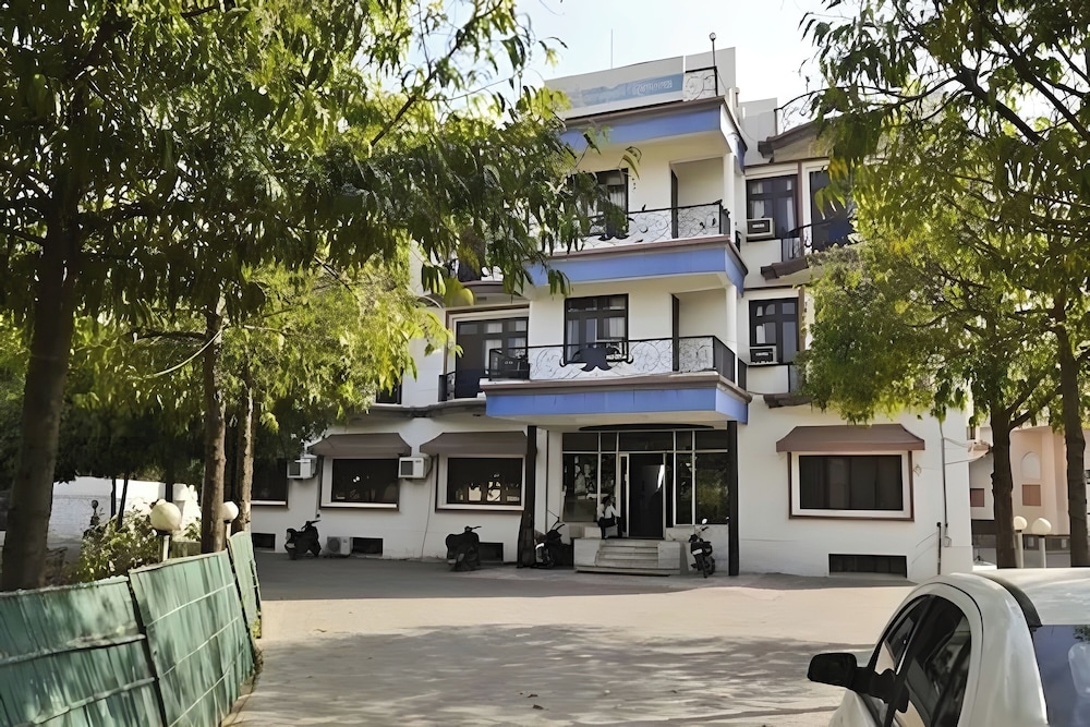 Hotel Amrapali - last minute hotel in Jaipur