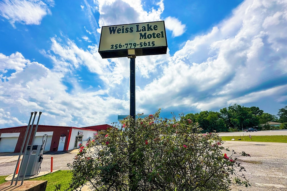 Weiss Lake Motel - photo 29