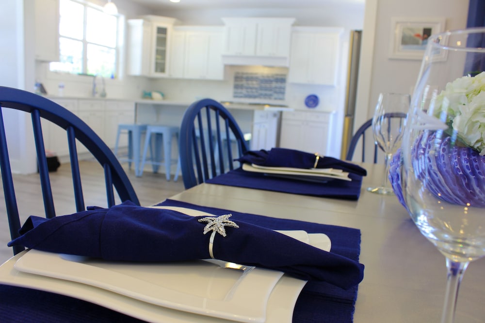 Darien Waterfront Inn - photo 9