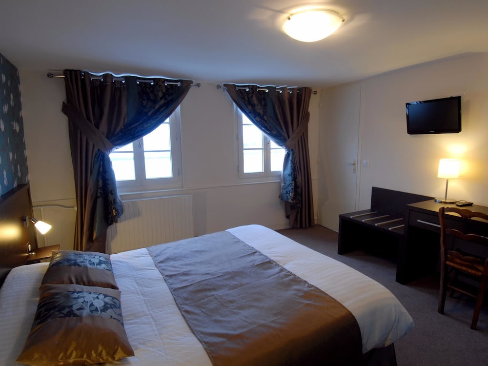 Hôtel Restaurant Le Bellevue pet-friendly hotel Sahurs
