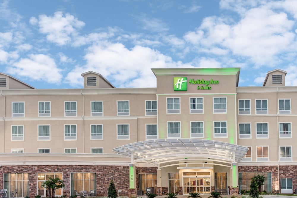 Holiday Inn Hotel & Suites Lafayette North by IHG — hotel in Lafayette