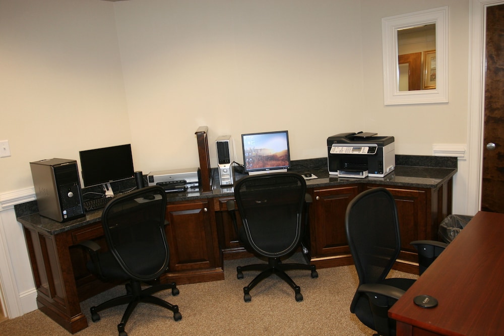 Kinderlou Inn - photo 28