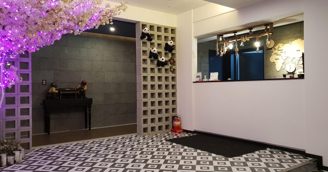 Top Hotel - carbon neutral hotel in Cheonan