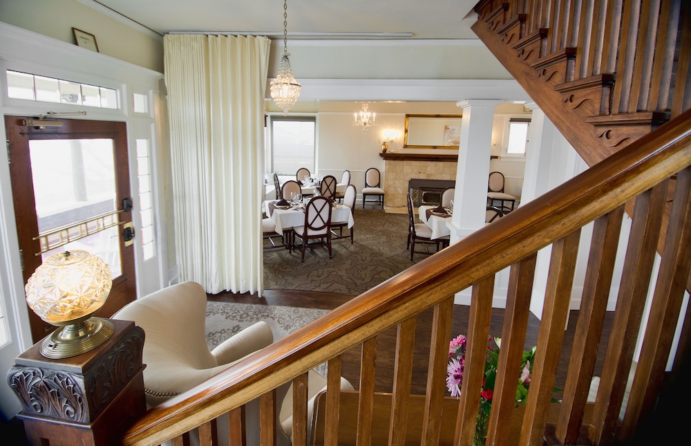 Birchfield Manor Inn and Restaurant - photo 32