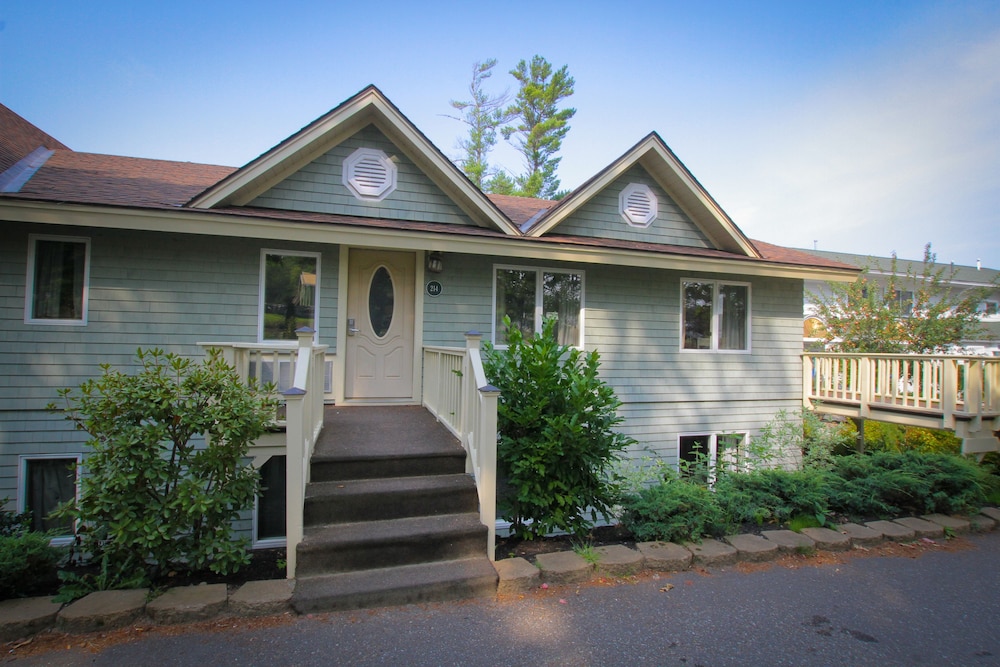 Sheepscot Harbour Village Resort - photo 374