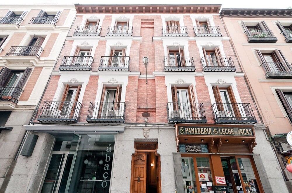 Hostal Las Cortes Madrid hotel