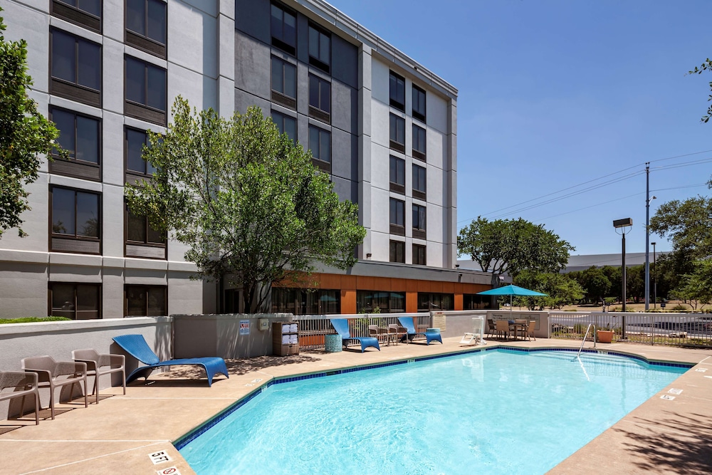 Hampton Inn Austin NW near The Domain - photo 16