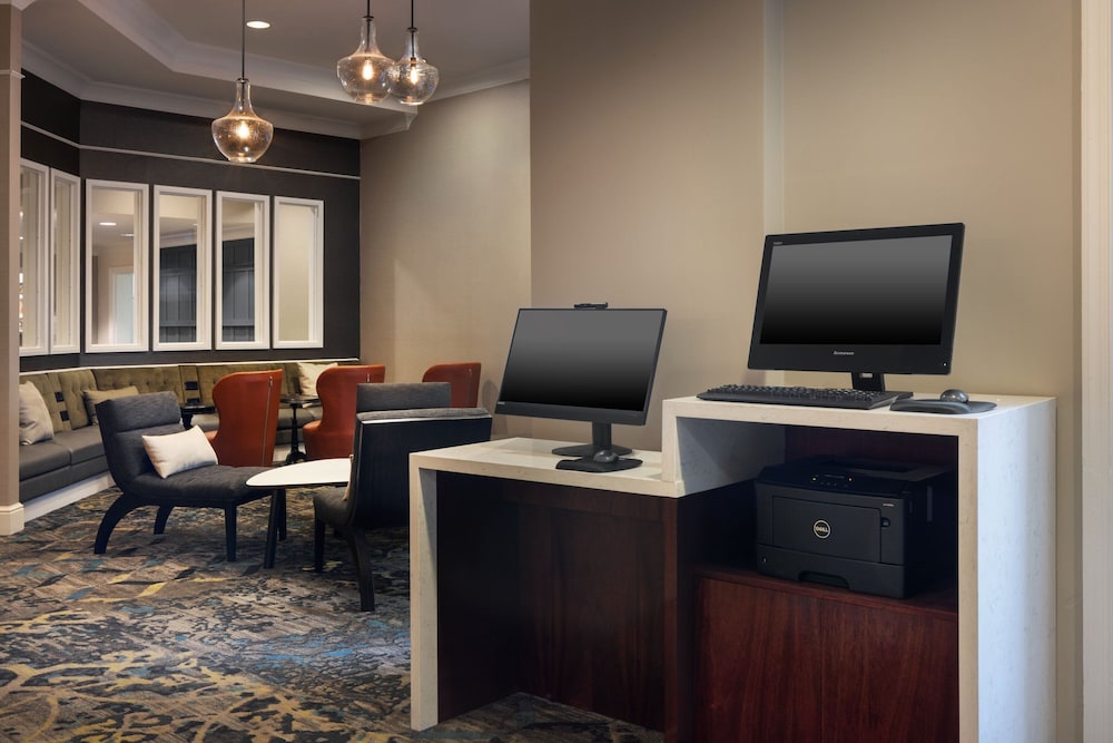 Residence Inn by Marriott Savannah Downtown Historic Distric - photo 33