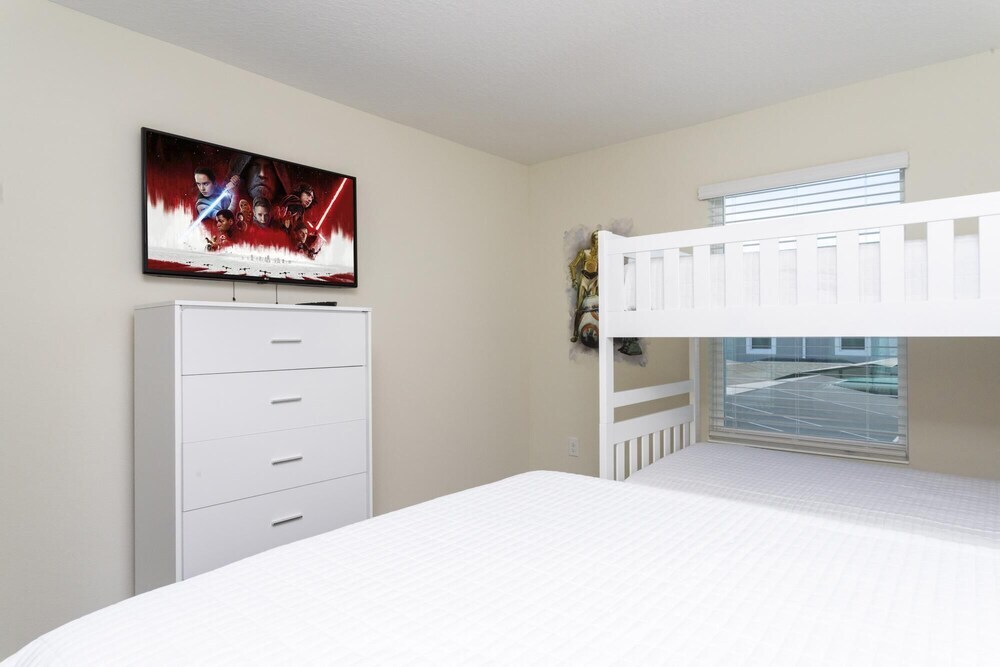 Stunning 4Bd w Pool Close to Disney @ Storey Lake 2881 - photo 5