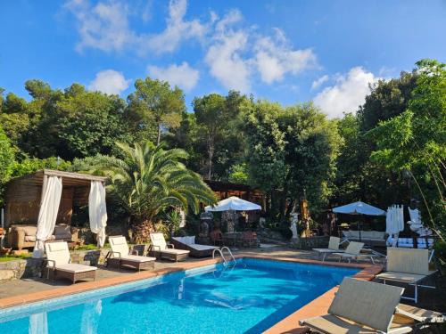 Ca' Datu — 4-Star Luxury Hotel in Finale Ligure, Italy