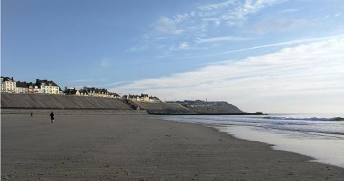 Le Portel Plage Les 4 Saisons 2 — hotel in Le Portel