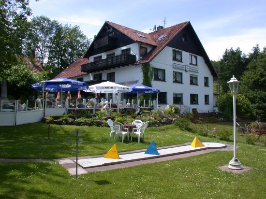 Kempenhof - carbon neutral hotel in Luegde