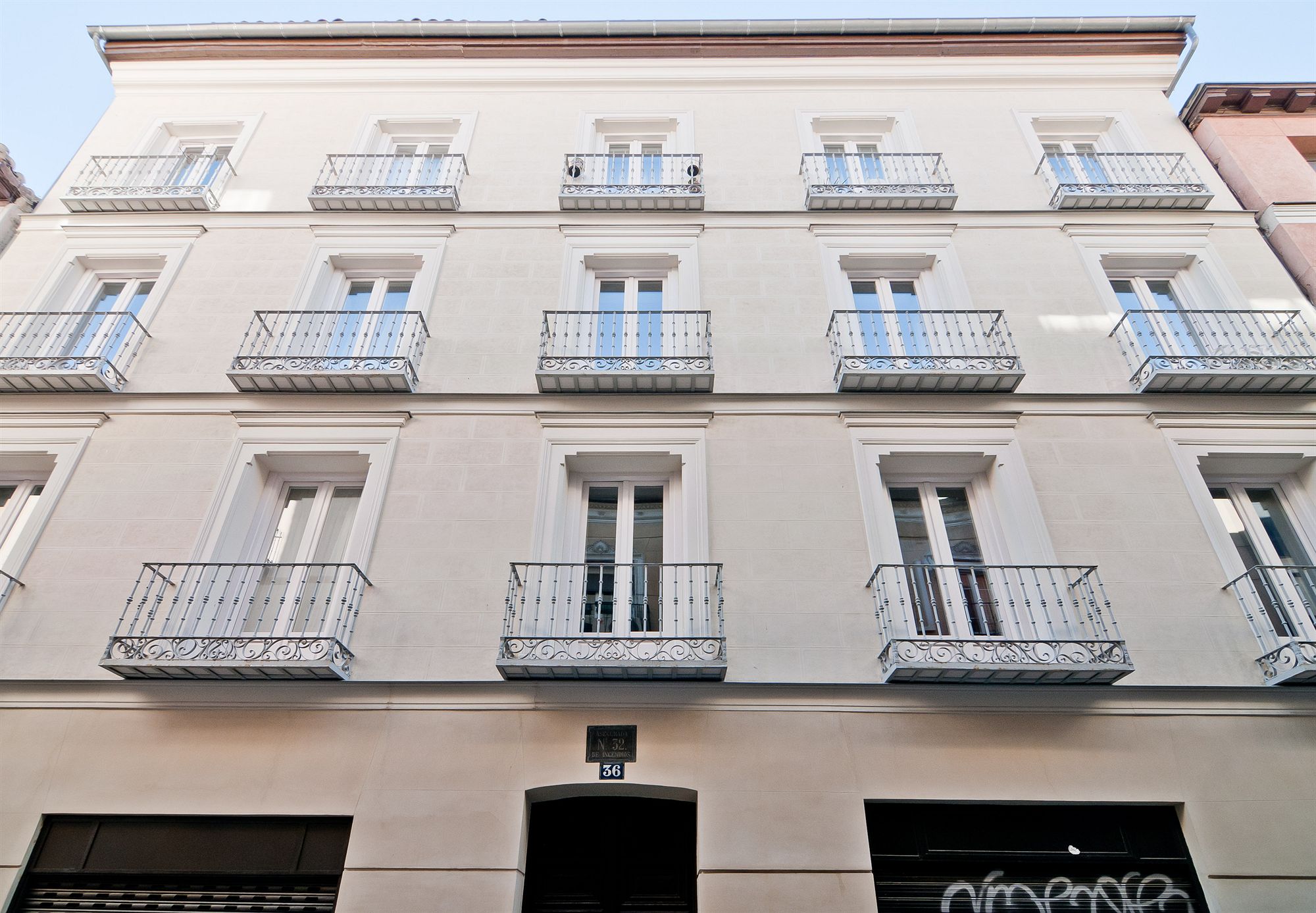 SmartR Madrid Atocha — 4-Star Luxury Hotel in Madrid, Spain